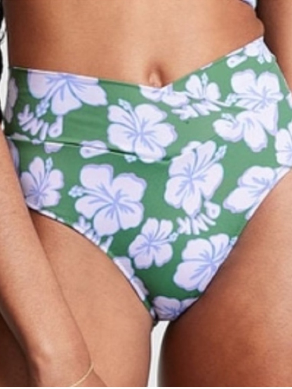 Victoria's Secret
VICTORIA'S SECRET
Crossover High-Waist Bikini Bottom